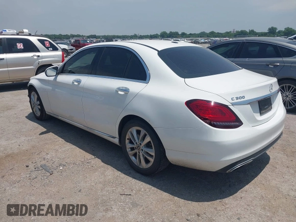 2019 Mercedes-Benz C 300 with VIN 55SWF8DB3KU304610, listed as a IAAI auction lot 42318044 with 92,854 mi miles and . Bid and sale history available at DreamBid. Image 3.