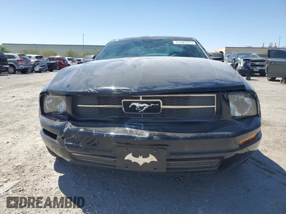 2006 Ford Mustang Standard with VIN 1ZVFT80N965249143, listed as a Copart auction lot 61683715 with 140,378 mi miles and Salvage title. Bid and sale history available at DreamBid. Image 5.