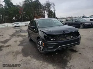 2021 Volkswagen Tiguan S with VIN 3VV1B7AX2MM017521, listed as a Copart auction lot 85606784 with 92,075 mi miles and Salvage Title. Bid and sale history available at carsss.com. Image 11.