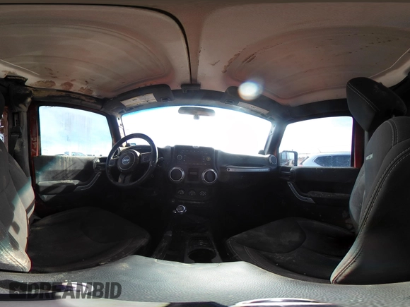 2014 Jeep Wrangler Rubicon with VIN 1C4BJWCG8EL185597, listed as a IAAI auction lot 41914489 with 85,545 mi miles and . Bid and sale history available at DreamBid. Image 18.