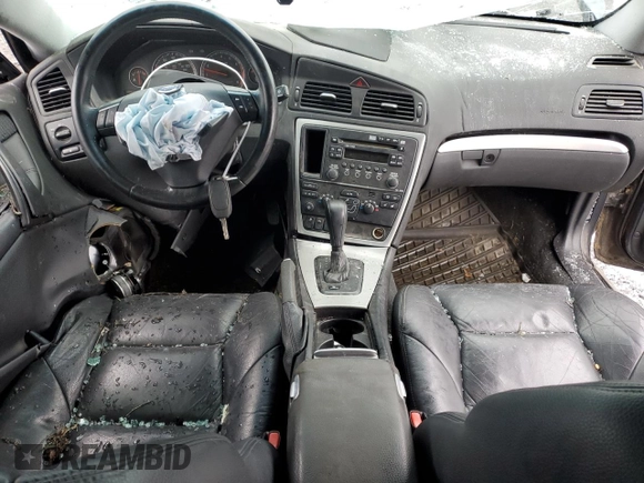 2009 Volvo S60 2.5T with VIN YV1RH592092725899, listed as a Copart auction lot 41494675 with 0 mi miles and Salvage Title. Bid and sale history available at carsss.com. Image 8.