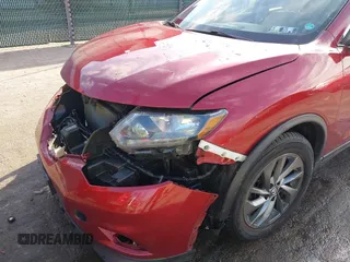 2016 Nissan Rogue SV with VIN KNMAT2MV3GP676246, listed as a IAAI auction lot 41915146 with 288,704 mi miles. Bid and sale history available at carsss.com. Image 6.