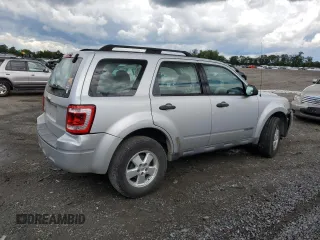 2008 Ford Escape XLS z VIN 1FMCU02Z88KB09430, wystawiony jako Copart lot #58158645 z przebiegiem 216 763 mil mil oraz Czysty tytuł • Clean title. Historia ofert i sprzedaży dostępna na DreamBid. Obrazek 3.