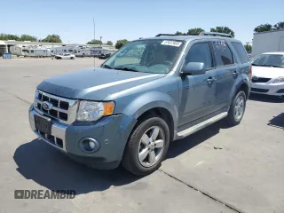 2010 Ford Escape Limited с VIN 1FMCU9EG3AKC30371, выставлен на аукционе Copart как лот 57637605 с пробегом 116 797 миль миль и Списание • Salvage title. История ставок и продаж доступна на DreamBid. Изображение 1.