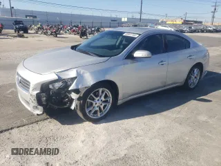 2011 Nissan Maxima SV with VIN 1N4AA5AP2BC855526, listed as a Copart auction lot 80991184 with 199,809 mi miles and Salvage title. Bid and sale history available at DreamBid. Image 1.