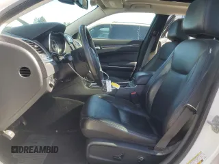 2019 Chrysler 300 Touring with VIN 2C3CCAAG7KH690614, listed as a Copart auction lot 49535535 with 37,809 mi miles and Salvage Title. Bid and sale history available at carsss.com. Image 7.
