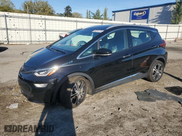 2020 Chevrolet Bolt EV Premier z VIN 1G1FZ6S02L4140279, wystawiony jako Copart lot #50224175 z przebiegiem 67 593 mil mil oraz Szkoda całkowita • Salvage title. Historia ofert i sprzedaży dostępna na DreamBid. Obrazek 1.