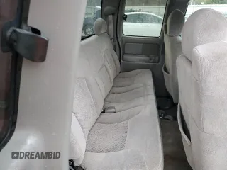 2000 Chevrolet Silverado 1500 with VIN 1GCEC19V3YZ280280, listed as a Copart auction lot 47756885 with 0 mi miles and Salvage Title. Bid and sale history available at carsss.com. Image 10.