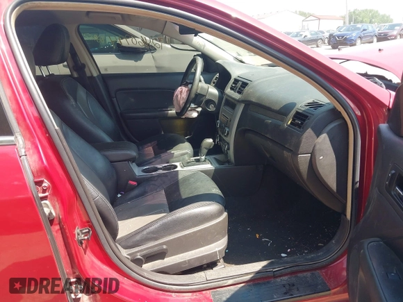 2010 Mercury Milan with VIN 3MEHM0HA6AR621439, listed as a IAAI auction lot 42460994 with 178,067 mi miles and . Bid and sale history available at DreamBid. Image 5.