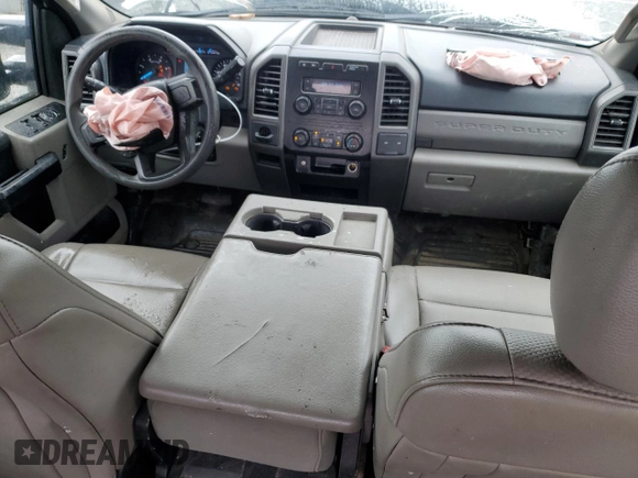 2017 Ford F-350 XL с VIN 1FT7W3AT8HEE58455, выставлен на аукционе Copart как лот 54678205 с пробегом 196 545 миль миль и Списание • Salvage title. История ставок и продаж доступна на DreamBid. Изображение 8.