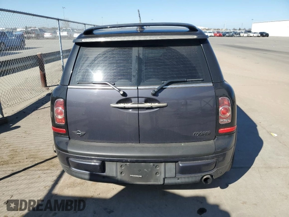 2012 MINI Clubman z VIN WMWZF3C57CT488782, wystawiony jako Copart lot #47300465 z przebiegiem 109 569 mil mil oraz Szkoda całkowita • Salvage title. Historia ofert i sprzedaży dostępna na DreamBid. Obrazek 6.