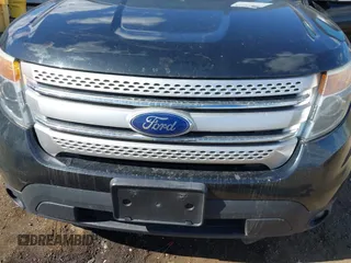 2013 Ford Explorer XLT with VIN 1FM5K8D82DGC91818, listed as a IAAI auction lot 42207489 with 242,496 mi miles and . Bid and sale history available at carsss.com. Image 6.
