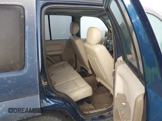 2005 Jeep Liberty Limited with VIN 1J4GK58K45W510135, listed as a IAAI auction lot 41000509 with 146,812 mi miles and . Bid and sale history available at carsss.com. Image 8.