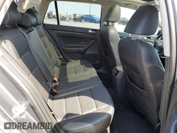 2012 Volkswagen Jetta TDI w/Sunroof with VIN 3VWPL7AJ9CM698922, listed as a Copart auction lot 60652635 with 118,806 mi miles and Salvage title. Bid and sale history available at DreamBid. Image 10.