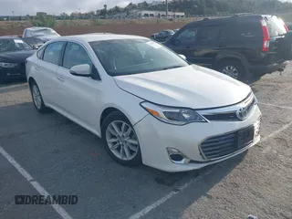 2014 Toyota Avalon Limited z VIN 4T1BK1EB5EU135408, wystawiony jako IAAI lot #41919829 z przebiegiem 41 971 mil mil oraz . Historia ofert i sprzedaży dostępna na DreamBid. Obrazek 1.