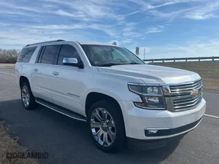 2017 Chevrolet Suburban Premier with VIN 1GNSCJKC0HR170239, listed as a Copart auction lot 43554155 with 141,903 mi miles and Clean Title. Bid and sale history available at carsss.com. Image 1.