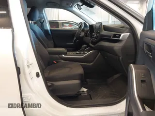 2020 Toyota Highlander LE with VIN 5TDBZRBH4LS020811, listed as a IAAI auction lot 42239163 with 88,757 mi miles and . Bid and sale history available at DreamBid. Image 5.