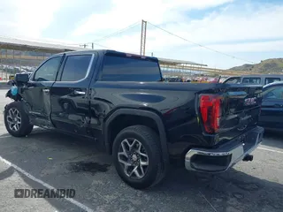 2024 GMC Sierra 1500 with VIN 1GTPHDE88RZ333584, listed as a IAAI auction lot 41581228 with 6,231 mi miles and . Bid and sale history available at DreamBid. Image 3.