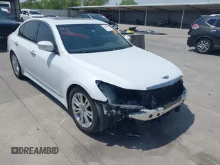 2013 Hyundai Genesis 3.8L z VIN KMHGC4DD7DU258360, wystawiony jako IAAI lot #42050939 z przebiegiem 115 371 mil mil oraz . Historia ofert i sprzedaży dostępna na DreamBid. Obrazek 1.