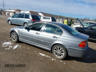 2005 BMW 3 Series 330xi with VIN WBAEW534X5PN38376, listed as a IAAI auction lot 41803927 with 173,769 mi miles and . Bid and sale history available at DreamBid. Image 3.