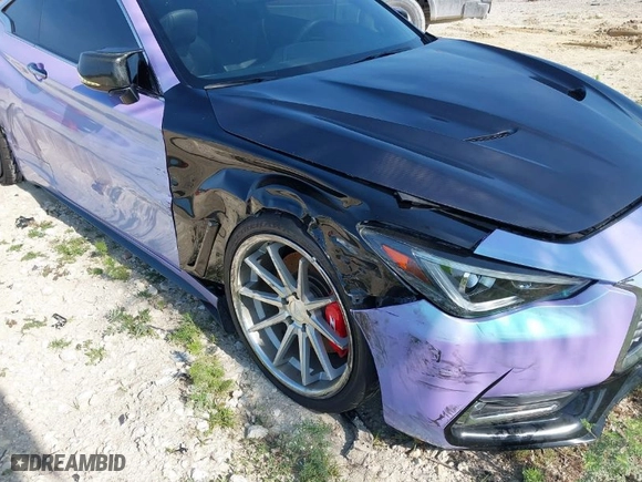 2018 Infiniti Q60 3.0t LUXE with VIN JN1EV7EKXJM341946, listed as a IAAI auction lot 39392104 with 52,989 mi miles. Bid and sale history available at carsss.com. Image 17.