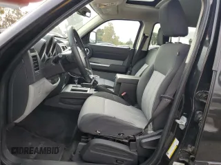 2008 Dodge Nitro SLT with VIN 1D8GT58K78W117240, listed as a Copart auction lot 82433244 with 245,392 mi miles and Salvage Title. Bid and sale history available at DreamBid. Image 7.