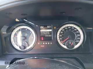 2018 Ram 1500 Express with VIN 1C6RR7FG1JS113902, listed as a IAAI auction lot 41406366 with 97,815 mi miles. Bid and sale history available at carsss.com. Image 7.