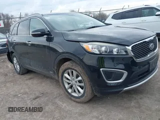 2017 Kia Sorento LX z VIN 5XYPGDA32HG211717, wystawiony jako IAAI lot #42081818 z przebiegiem 134 306 mil mil oraz . Historia ofert i sprzedaży dostępna na DreamBid. Obrazek 1.