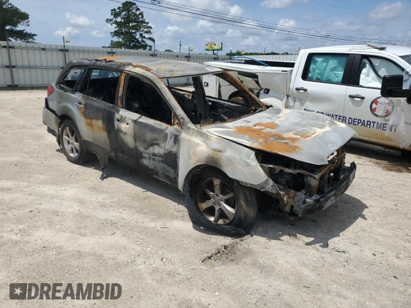 2014 Subaru Outback 2.5i with VIN 4S4BRBAC3E3223749, listed as a Copart auction lot 58635325 with Not provided miles and Non repairable. Bid and sale history available at DreamBid. Image 4.