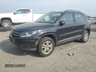 2015 Volkswagen Tiguan S z VIN WVGAV7AX6FW594489, wystawiony jako Copart lot #60558055 z przebiegiem 218 133 mil mil oraz Czysty tytuł • Clean title. Historia ofert i sprzedaży dostępna na DreamBid. Obrazek 1.