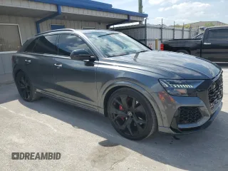 2022 Audi RS Q8 z VIN WU1ARBF16ND009570, wystawiony jako Copart lot #49297875 z przebiegiem 22 695 mil mil oraz Szkoda całkowita • Salvage title. Historia ofert i sprzedaży dostępna na DreamBid. Obrazek 4.