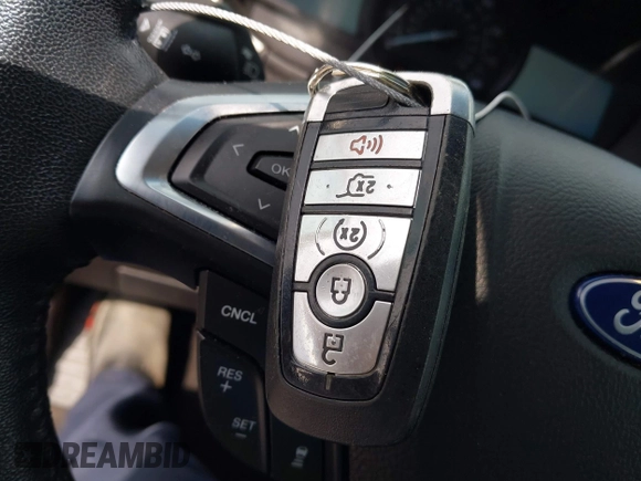 2020 Ford Edge SEL z VIN 2FMPK3J9XLBA54556, wystawiony jako IAAI lot #42179907 z przebiegiem 63 449 mil mil oraz . Historia ofert i sprzedaży dostępna na DreamBid. Obrazek 11.