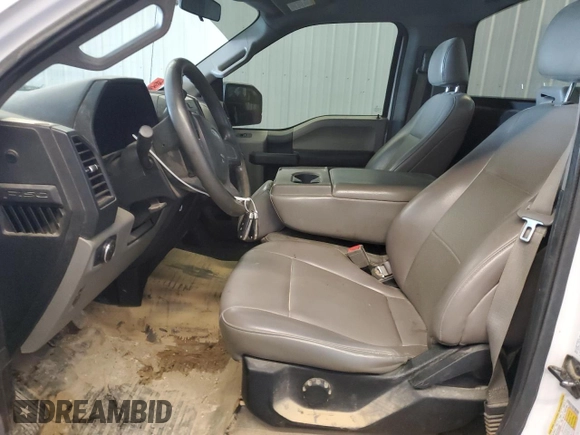 2018 Ford F-150 XL with VIN 1FTMF1EB3JKD60918, listed as a Copart auction lot 43950135 with Not Provided miles and Salvage Title. Bid and sale history available at carsss.com. Image 7.