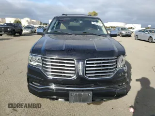 2017 Lincoln Navigator Reserve z VIN 5LMJJ3LT4HEL00091, wystawiony jako Copart lot #46262175 z przebiegiem 105 679 mil mil oraz Szkoda całkowita • Salvage title. Historia ofert i sprzedaży dostępna na DreamBid. Obrazek 5.