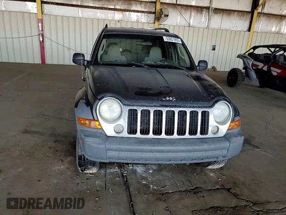2005 Jeep Liberty Sport with VIN 1J4GK48K45W664323, listed as a Copart auction lot 53851855 with 323,695 mi miles and Salvage Title. Bid and sale history available at DreamBid. Image 13.