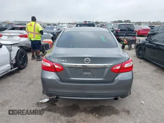 2017 Nissan Altima SV with VIN 1N4AL3AP6HC190962, listed as a IAAI auction lot 41506605 with 137,721 mi miles and . Bid and sale history available at carsss.com. Image 16.