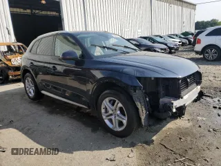 2018 Audi Q5 Premium with VIN WA1ANAFY4J2218404, listed as a Copart auction lot 60293695 with 80,767 mi miles and Salvage title. Bid and sale history available at DreamBid. Image 4.