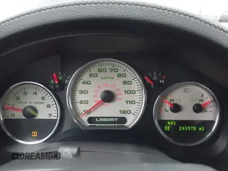 2008 Ford F-150 XLT с VIN 1FTPW12538FA40559, выставлен на аукционе IAAI как лот 41200440 с пробегом 243 970 миль миль и . История ставок и продаж доступна на DreamBid. Изображение 7.