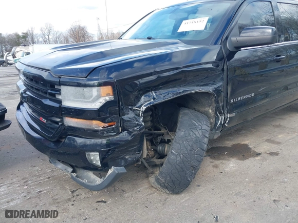 2016 Chevrolet Silverado 1500 LT with VIN 3GCUKREC3GG198548, listed as a IAAI auction lot 41718152 with 189,416 mi miles. Bid and sale history available at carsss.com. Image 6.