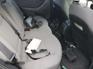 2015 Hyundai Elantra SE z VIN 5NPDH4AE4FH617845, wystawiony jako Copart lot #84423864 z przebiegiem Nie podano mil oraz Nie do naprawy. Historia ofert i sprzedaży dostępna na DreamBid. Obrazek 10.