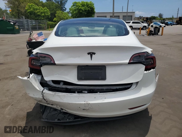 2023 Tesla Model 3 z VIN 5YJ3E1EA5PF580945, wystawiony jako Copart lot #58139125 z przebiegiem 19 057 mil mil oraz Szkoda całkowita • Salvage title. Historia ofert i sprzedaży dostępna na DreamBid. Obrazek 6.