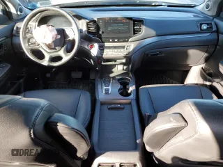 2021 Honda Pilot EX-L with VIN 5FNYF6H53MB073844, listed as a Copart auction lot 43656925 with 46,710 mi miles and Salvage Title. Bid and sale history available at DreamBid. Image 8.