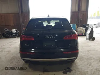 2018 Audi Q5 Premium Plus with VIN WA1BNAFY9J2144269, listed as a IAAI auction lot 41944327 with 83,867 mi miles. Bid and sale history available at carsss.com. Image 17.