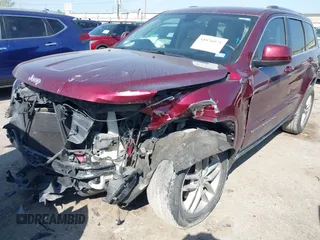 2017 Jeep Grand Cherokee Laredo with VIN 1C4RJEAG4HC674921, listed as a IAAI auction lot 41876971 with 115,773 mi miles. Bid and sale history available at carsss.com. Image 6.