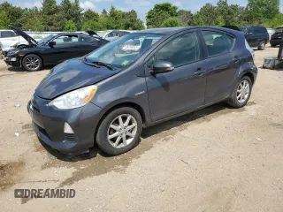 2012 Toyota Prius One z VIN JTDKDTB35C1513359, wystawiony jako Copart lot #56899855 z przebiegiem 149 496 mil mil oraz Szkoda całkowita • Salvage title. Historia ofert i sprzedaży dostępna na DreamBid. Obrazek 1.