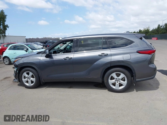2021 Toyota Highlander L with VIN 5TDZZRAH3MS040663, listed as a IAAI auction lot 41945677 with 64,069 mi miles and . Bid and sale history available at DreamBid. Image 15.