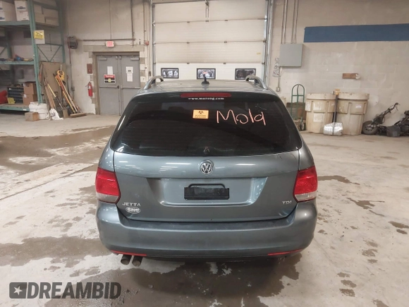 2010 Volkswagen Jetta TDI with VIN 3VWTL7AJ7AM672069, listed as a IAAI auction lot 41858880 with Not provided miles and . Bid and sale history available at DreamBid. Image 15.