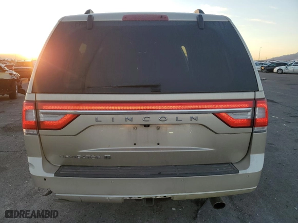 2017 Lincoln Navigator L Select with VIN 5LMJJ3JT6HEL03383, listed as a Copart auction lot 88098305 with 142,941 mi miles and Salvage Title. Bid and sale history available at carsss.com. Image 6.