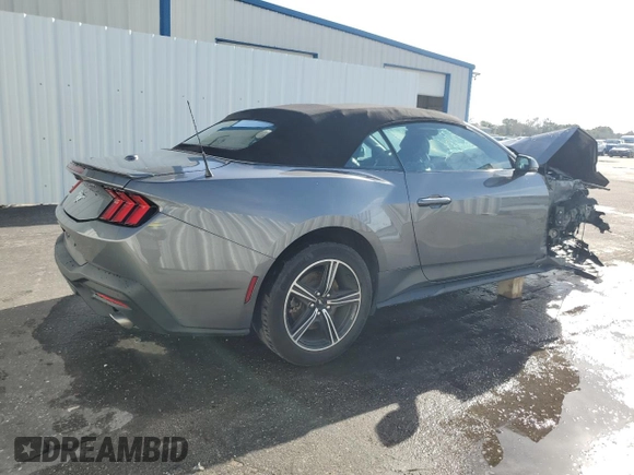 2024 Ford Mustang EcoBoost z VIN 1FAGP8UH2R5134264, wystawiony jako Copart lot #60732625 z przebiegiem 20 997 mil mil oraz Szkoda całkowita • Salvage title. Historia ofert i sprzedaży dostępna na DreamBid. Obrazek 3.