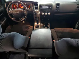 2013 Toyota Tundra z VIN 5TFDW5F13DX281916, wystawiony jako Copart lot #55177945 z przebiegiem 119 446 mil mil oraz Szkoda całkowita • Salvage title. Historia ofert i sprzedaży dostępna na DreamBid. Obrazek 8.